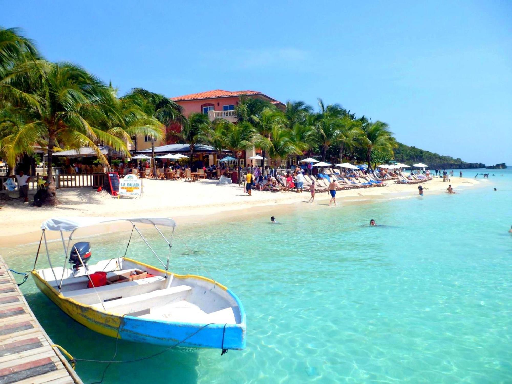 Acqua Di Mare Resort Вест Бэй Экстерьер фото